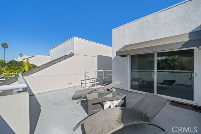 Detail Gallery Image 10 of 48 For 620 Harbor St #6,  Venice,  CA 90291 - 3 Beds | 2/1 Baths