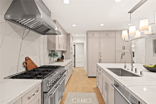 Detail Gallery Image 25 of 71 For 321 Wonderview Dr, Glendale,  CA 91202 - 4 Beds | 3 Baths