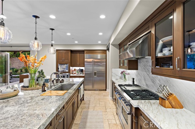 137 Sunset, Irvine CA: https://media.crmls.org/medias/3f97d312-5b36-4f75-8f8f-1b65b9978d59.jpg