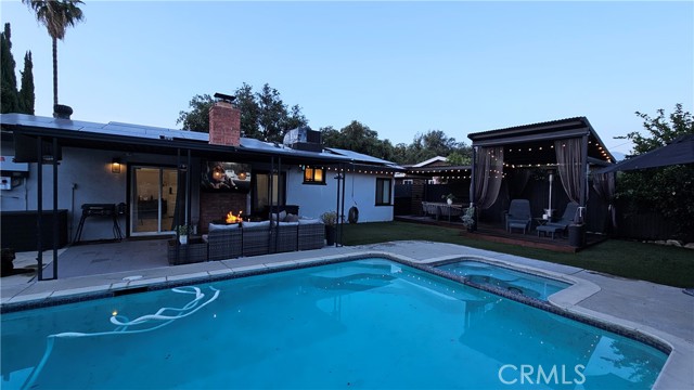 Detail Gallery Image 16 of 57 For 402 Hartzell Ave, Redlands,  CA 92374 - 3 Beds | 1 Baths