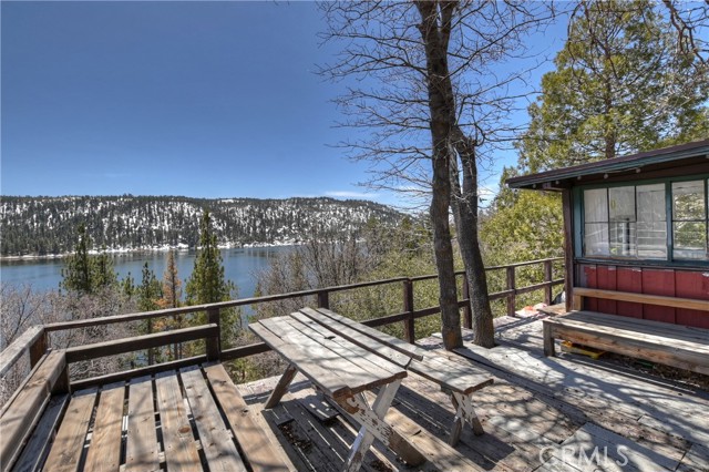 Detail Gallery Image 26 of 46 For 239 Big Bear Tract a,  Fawnskin,  CA 92333 - 1 Beds | 1 Baths