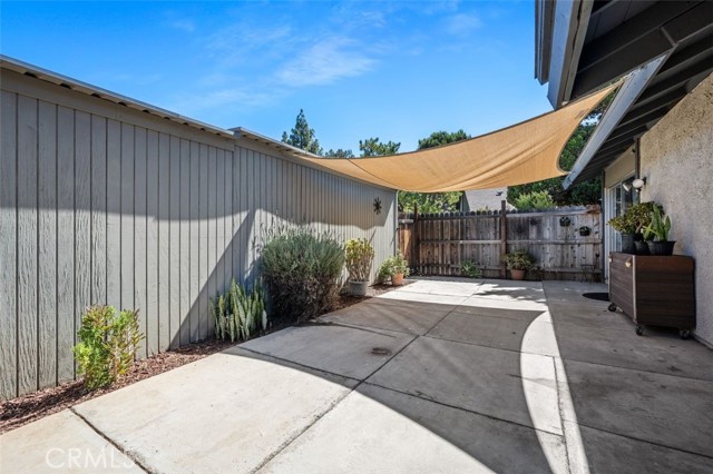 6258 Avenue Juan Diaz, Jurupa Valley CA: https://media.crmls.org/medias/3f9a1f84-2dee-4cc3-87db-cb3554fd6d53.jpg