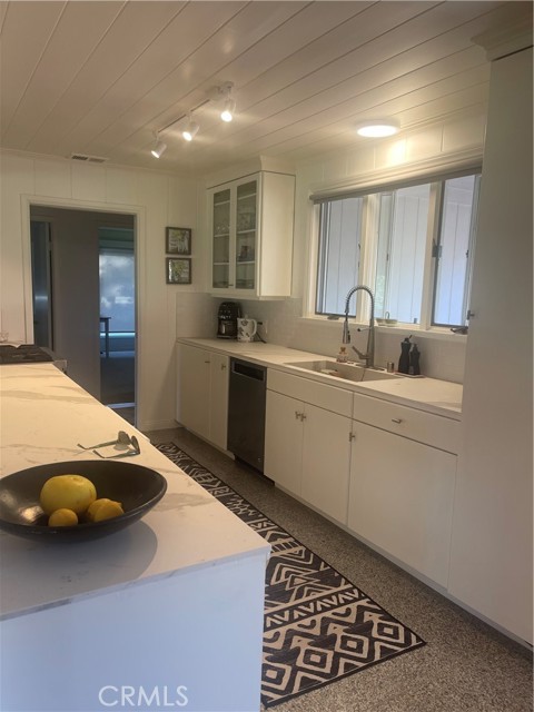 724 N Refugio Road, Santa Ynez CA: https://media.crmls.org/medias/3f9b4ae3-2020-4cb0-8460-3d35dc864cc2.jpg