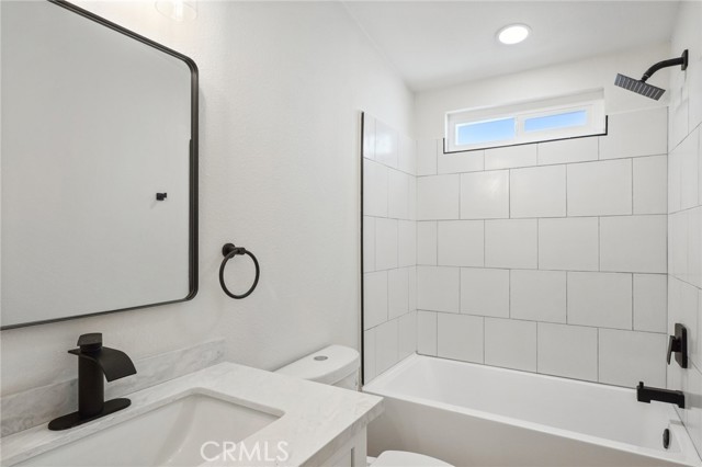 33418 Furrow Court, Wildomar CA: https://media.crmls.org/medias/3f9c0b1a-373b-42ac-8137-99db316b17af.jpg