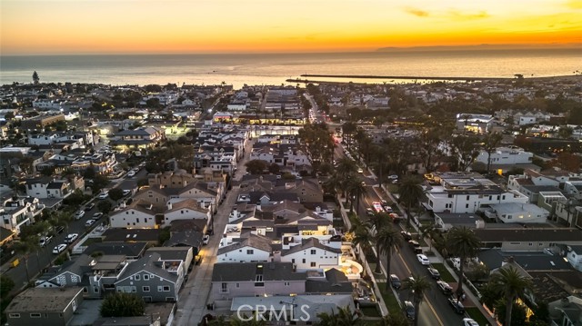 Detail Gallery Image 40 of 41 For 512 Marguerite Ave #B, Corona Del Mar,  CA 92625 - 2 Beds | 2/1 Baths