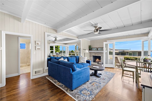 Detail Gallery Image 7 of 36 For 31674 Seacove Dr, Laguna Beach,  CA 92651 - 3 Beds | 2 Baths