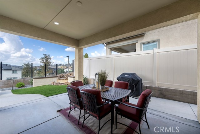 Detail Gallery Image 18 of 58 For 24185 Sprout Dr, Corona,  CA 92883 - 2 Beds | 2 Baths