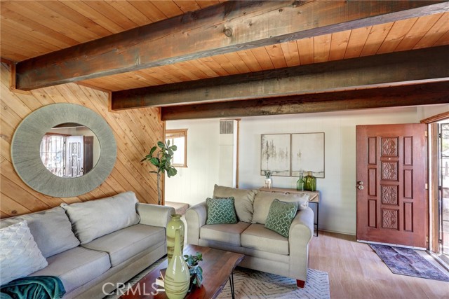 Detail Gallery Image 9 of 34 For 932 Hemlock Ln, Big Bear City,  CA 92314 - 2 Beds | 1/1 Baths