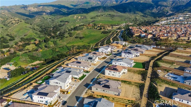 Detail Gallery Image 50 of 55 For 12043 Red Hawk Lane, Porter Ranch,  CA 91326 - 4 Beds | 4/1 Baths