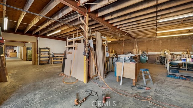 491 W Rialto Avenue, Rialto, California 92376, ,Commercial Sale,For Sale,491 W Rialto Avenue,CRCV23169939