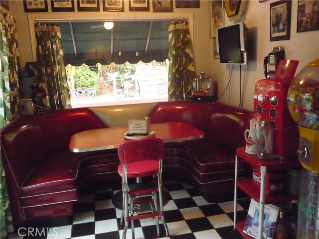 22942 Crespi Street, Woodland Hills, CA, 91364 22942 Crespi Street, Woodland Hills, CA, 91364