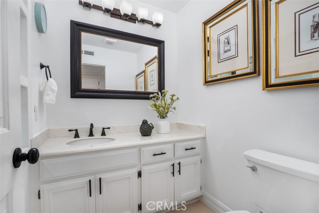 Detail Gallery Image 25 of 58 For 39 Highpoint, Rancho Santa Margarita,  CA 92679 - 4 Beds | 3/1 Baths