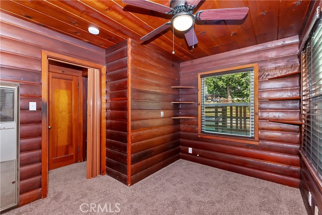 Detail Gallery Image 20 of 47 For 617 Acacia, Crestline,  CA 92325 - 5 Beds | 3 Baths