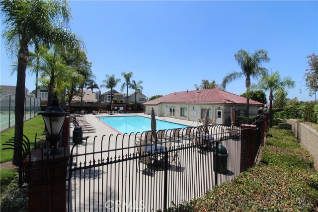 Detail Gallery Image 36 of 39 For 25215 Avenida Pacifica #44,  Lake Forest,  CA 92630 - 2 Beds | 2/1 Baths