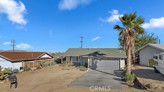 Detail Gallery Image 4 of 48 For 7645 Church St, Yucca Valley,  CA 92284 - 4 Beds | 2 Baths