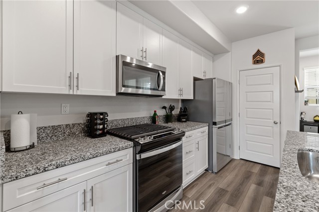Image 9 of 27 For 40845 Melrose Drive