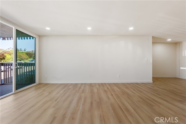 Detail Gallery Image 8 of 52 For 6542 Ocean Crest Dr #D204,  Rancho Palos Verdes,  CA 90275 - 1 Beds | 1 Baths
