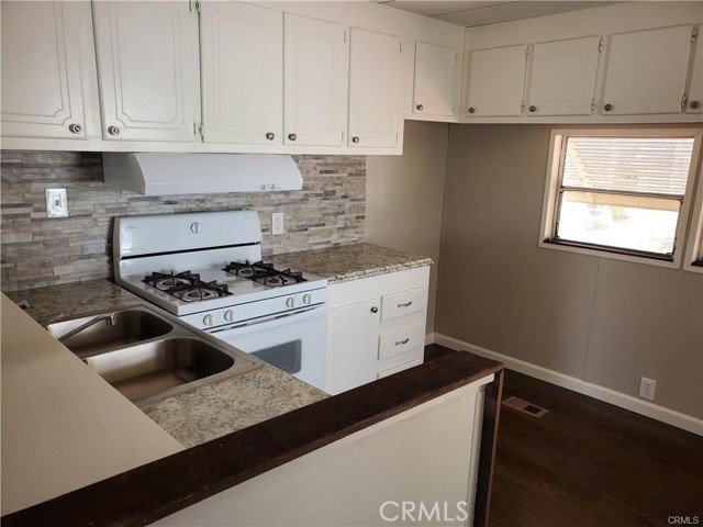 Detail Gallery Image 6 of 13 For 2240 Golden Oak Ln #132, Merced,  CA 95341 - 2 Beds | 1 Baths
