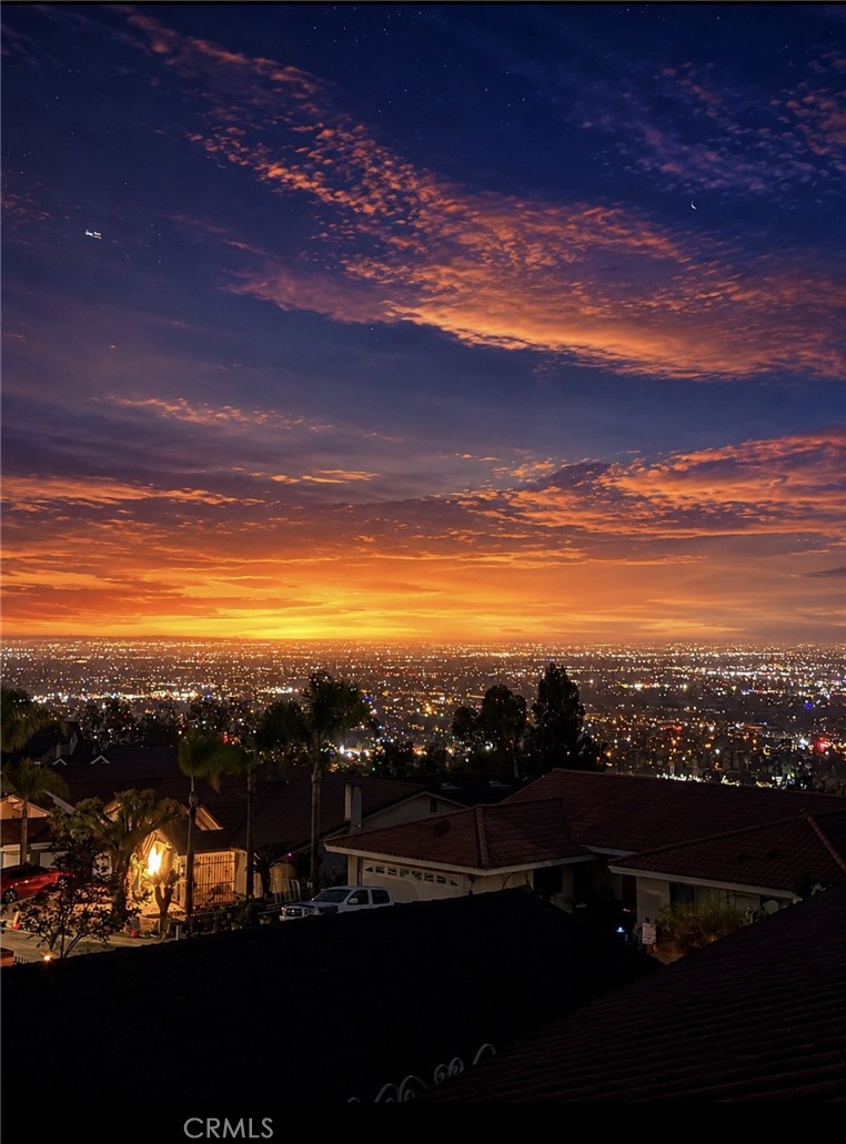 https://media.crmls.org/medias/3fa624ee-2f66-461b-a3dc-6c9c0415fcd2.jpg?preset=X-Large