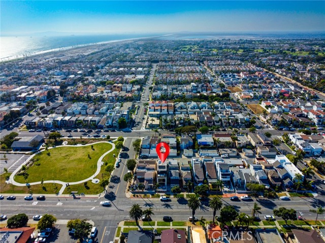 Detail Gallery Image 63 of 68 For 505 17th St, Huntington Beach,  CA 92648 - 3 Beds | 2/1 Baths