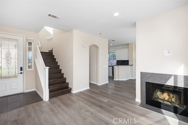 Detail Gallery Image 6 of 56 For 22 Rue Du Chateau, Aliso Viejo,  CA 92656 - 3 Beds | 2/1 Baths