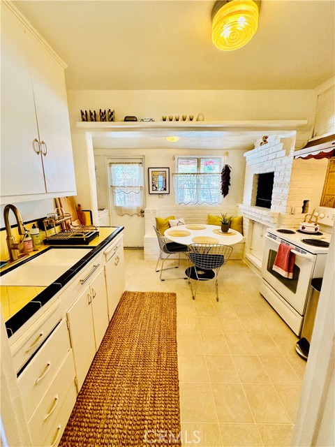 Detail Gallery Image 9 of 27 For 6274 Baileya Ave, Twentynine Palms,  CA 92277 - 2 Beds | 1/1 Baths