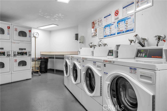 Detail Gallery Image 13 of 31 For 640 the Village #201,  Redondo Beach,  CA 90277 - 0 Beds | 1 Baths