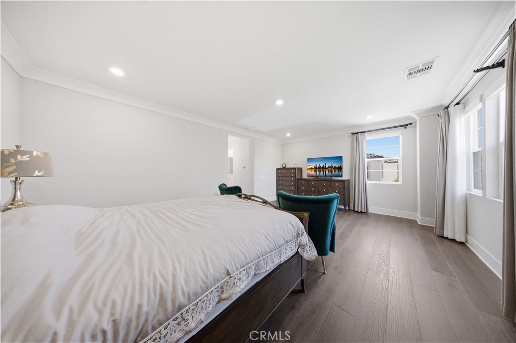MLS #OC26151551 image #32