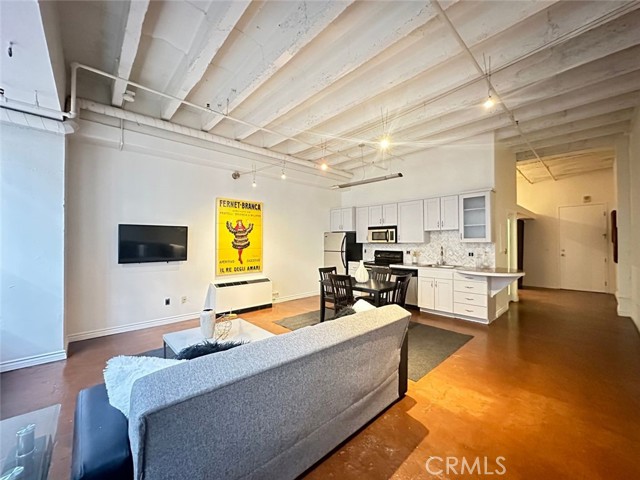 Detail Gallery Image 2 of 15 For 312 W 5th St #426,  Los Angeles,  CA 90013 - 1 Beds | 1 Baths