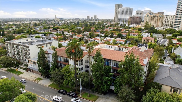 Detail Gallery Image 34 of 36 For 1277 S S Beverly Glen Blvd #107, Los Angeles,  CA 90024 - 2 Beds | 2 Baths