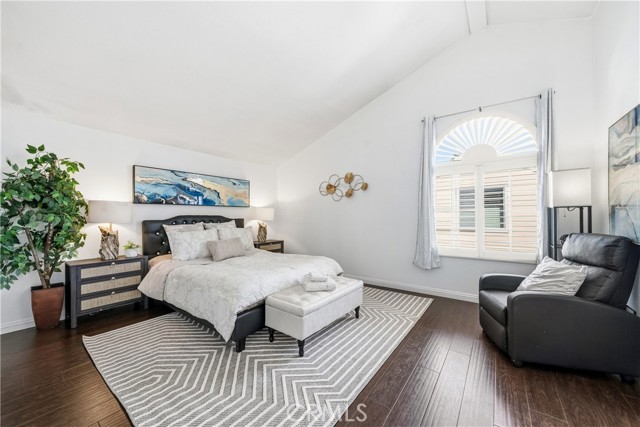 Image 11 of 41 For 3819 Foster Avenue