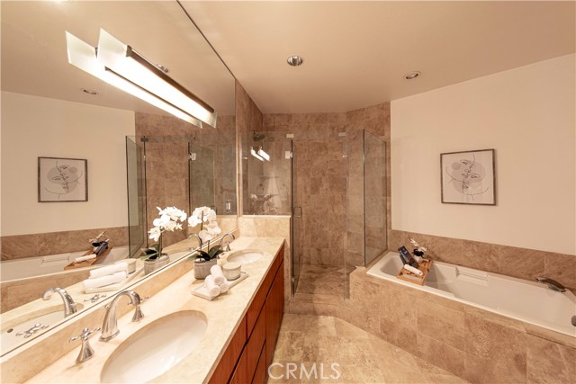 Detail Gallery Image 20 of 43 For 1569 N Coast #3,  Laguna Beach,  CA 92651 - 2 Beds | 2 Baths