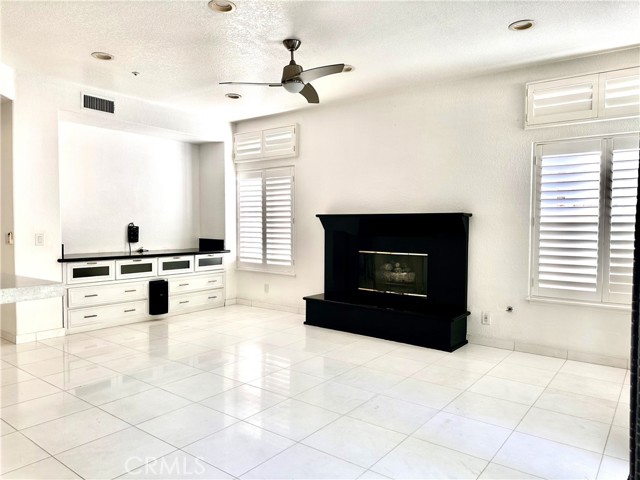 Detail Gallery Image 11 of 53 For 1000 Calle Allegre, Glendale,  CA 91208 - 4 Beds | 4 Baths