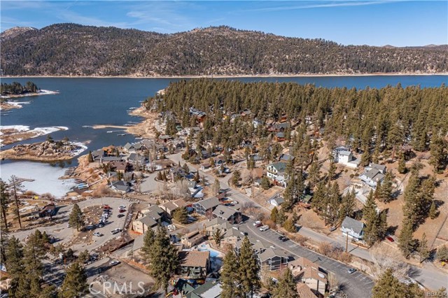 Detail Gallery Image 12 of 39 For 760 Blue Jay Rd #10,  Big Bear Lake,  CA 92315 - 2 Beds | 2 Baths