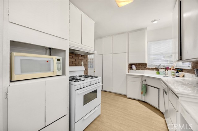 Detail Gallery Image 4 of 7 For 4577 Ranger Ave, El Monte,  CA 91731 - 3 Beds | 1 Baths