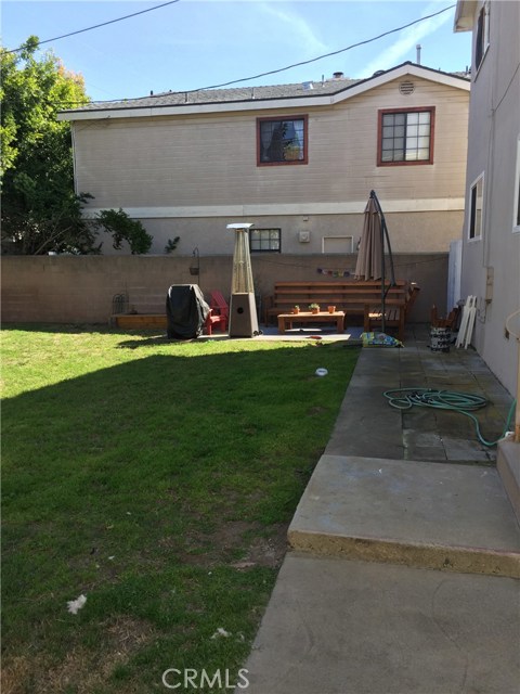 2215 Mathews Avenue, Redondo Beach, California 90278, ,Residential Income,Sold,Mathews,SB17047516