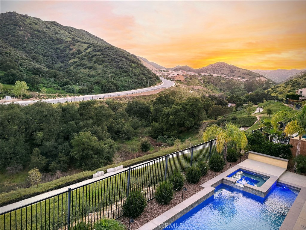 24008 Schoenborn Street