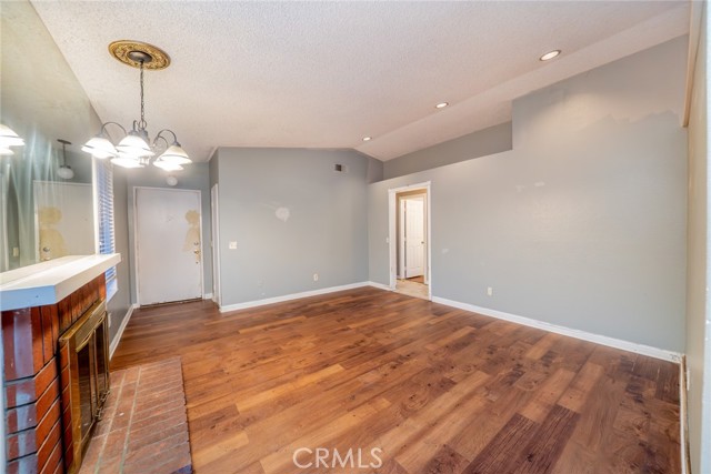 807 Santa Fe Lane, Colton CA: https://media.crmls.org/medias/3fab66ba-a067-4ba3-bdb8-93960e878496.jpg