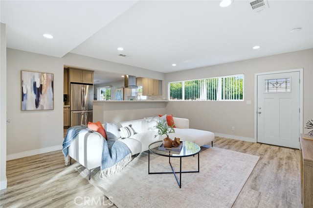 Detail Gallery Image 20 of 48 For 5990 E El Paseo, Long Beach,  CA 90815 - 3 Beds | 2 Baths