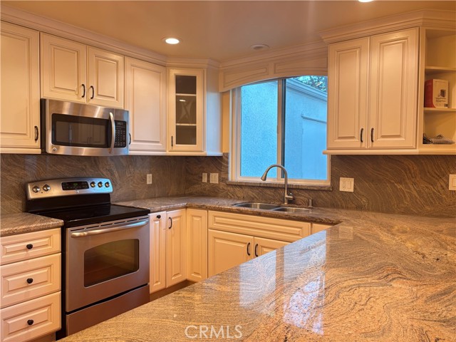 Detail Gallery Image 13 of 38 For 442 Avenida Sevilla a,  Laguna Woods,  CA 92637 - 2 Beds | 2 Baths