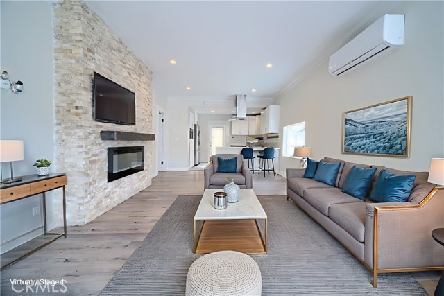 Detail Gallery Image 26 of 30 For 624 Cedar Ave, Long Beach,  CA 90802 - 4 Beds | 2 Baths