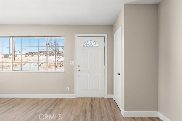 Detail Gallery Image 14 of 25 For 19223 Rocksprings Rd, Hesperia,  CA 92345 - 3 Beds | 1 Baths