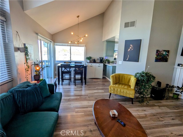 Front Image Thumbnail for CRSR26051266