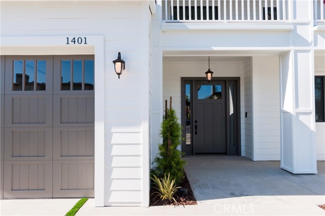 1401 Lynngrove Drive, Manhattan Beach, California 90266, 5 Bedrooms Bedrooms, ,5 BathroomsBathrooms,Residential,Sold,Lynngrove,SB17035435