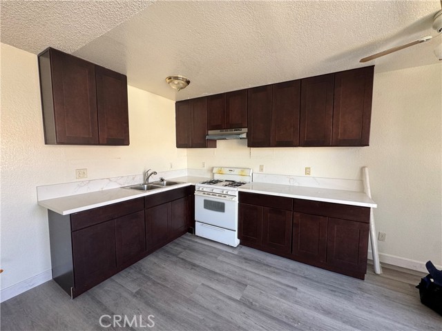 Detail Gallery Image 8 of 10 For 3751 Harvill #8,  Riverside,  CA 92503 - 1 Beds | 1 Baths