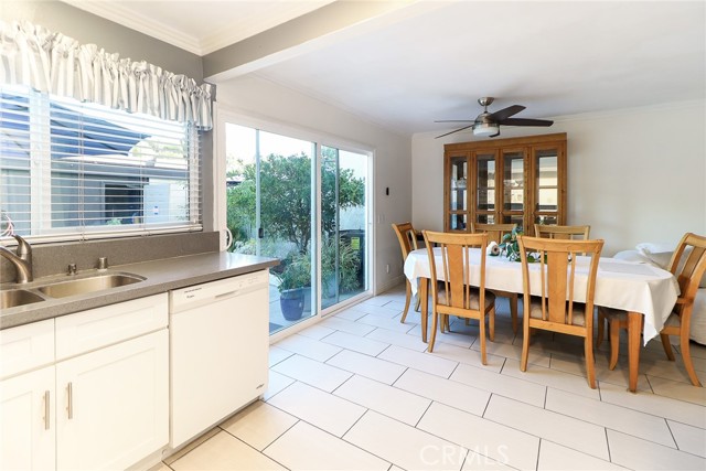 743 Smokewood Lane, San Dimas CA: https://media.crmls.org/medias/3faea448-cb71-480c-8cf2-723c66a1d3e0.jpg