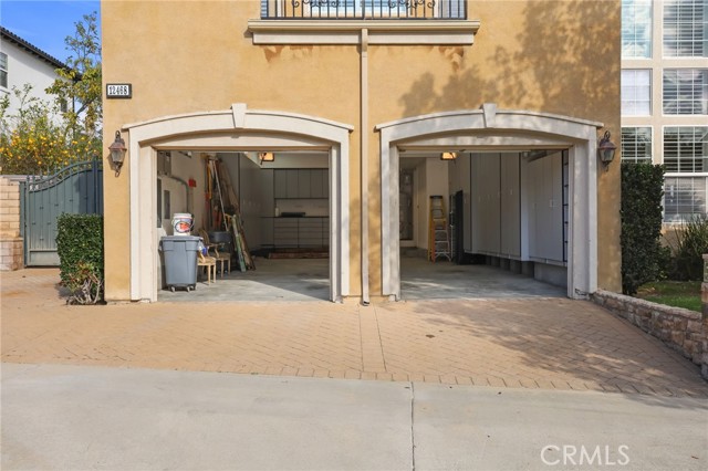 Image 72 of 75 For 12468 Longacre