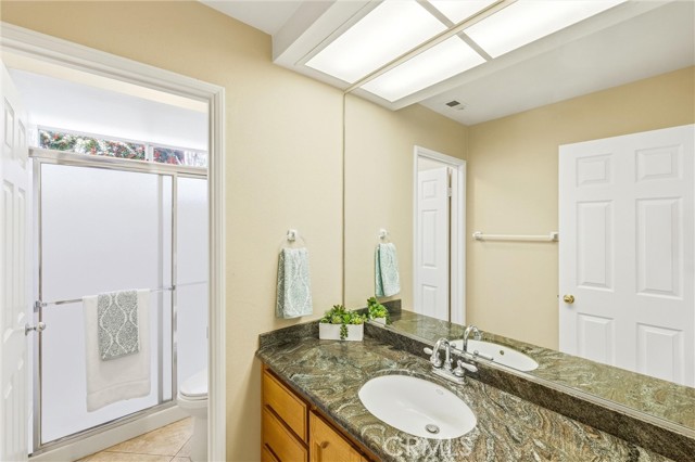 Detail Gallery Image 12 of 25 For 2000 Citrus Wood Ln, Riverside,  CA 92503 - 4 Beds | 3 Baths