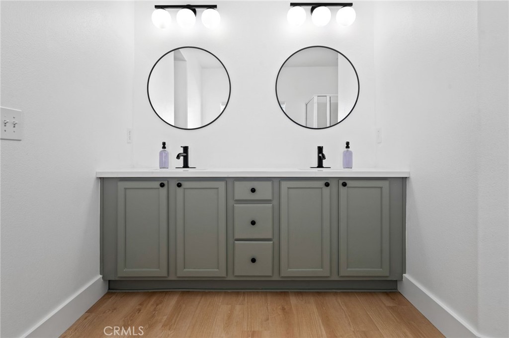 MLS #OC25257515 image #43