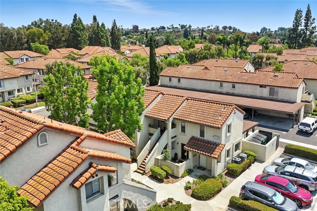 26212 La Real, Mission Viejo CA: https://media.crmls.org/medias/3fb0618b-c444-496b-8a1f-31fc62765447.jpg
